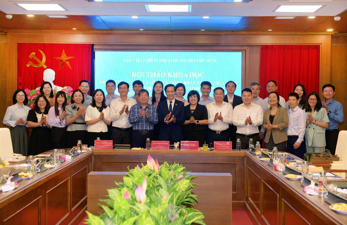 Hội thảo khoa học “Phát huy vai trò của tổ chức công đoàn trong thực hiện nhiệm vụ chính trị của Học viện Chính trị quốc gia Hồ Chí Minh đáp ứng yêu cầu mới”