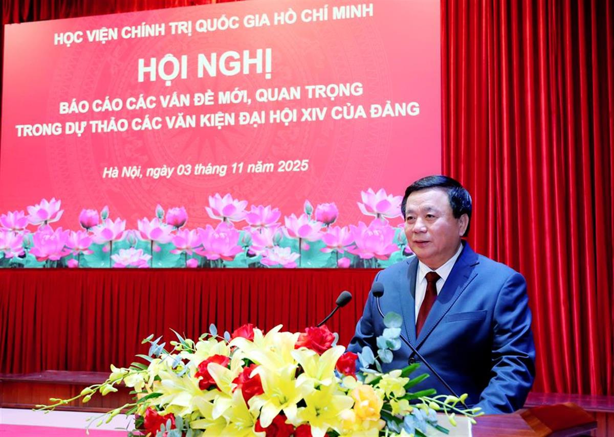 Hội nghị báo cáo các vấn đề mới, quan trọng trong Dự thảo các Văn kiện Đại hội XIV của Đảng