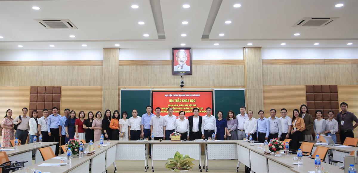 Hội thảo khoa học 