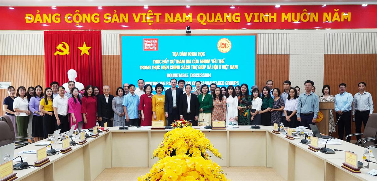 Tọa đàm khoa học: Thúc đẩy sự tham gia của nhóm yếu thế trong thực hiện trợ giúp xã hội ở Việt Nam